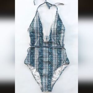 Cupshe "In A Whisper" One Piece Swimsuit